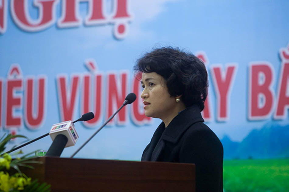 Ths. Nguyễn Thị Hương Liên chia sẻ tại hội nghị